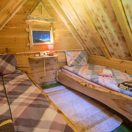 זבליאק Eco Camp Chalets Pod Gorom מראה חיצוני תמונה