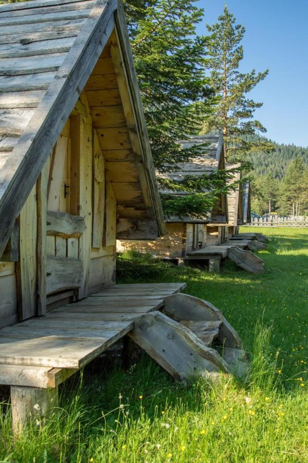 זבליאק Eco Camp Chalets Pod Gorom מראה חיצוני תמונה