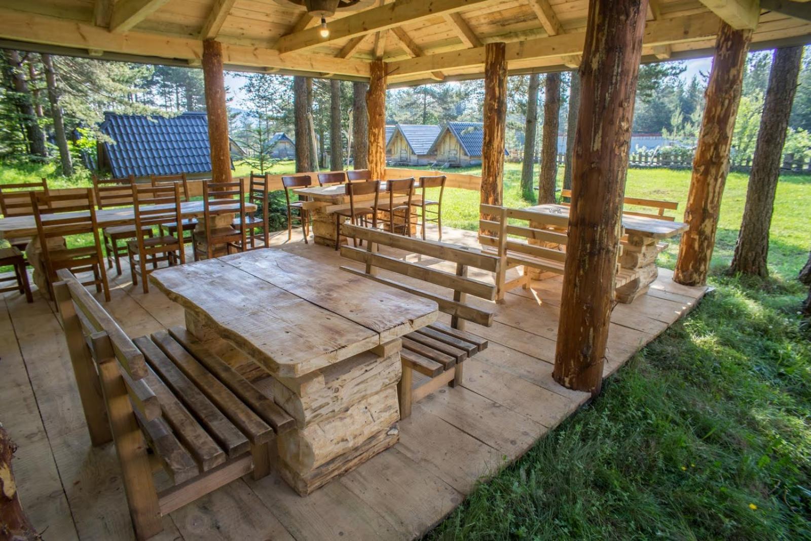 זבליאק Eco Camp Chalets Pod Gorom מראה חיצוני תמונה