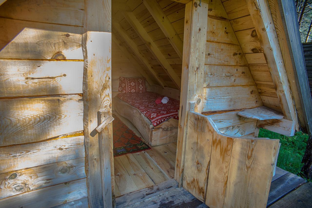 זבליאק Eco Camp Chalets Pod Gorom מראה חיצוני תמונה