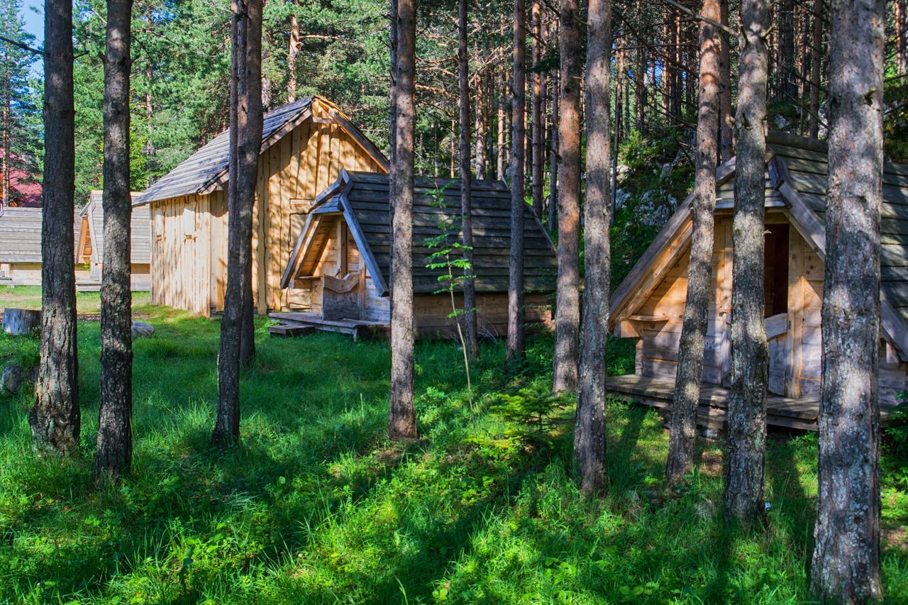 זבליאק Eco Camp Chalets Pod Gorom מראה חיצוני תמונה