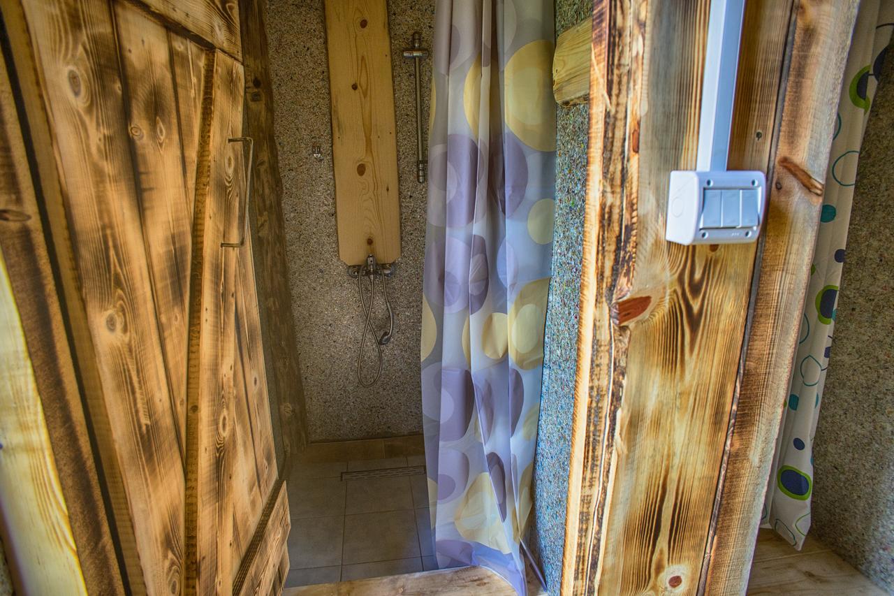 זבליאק Eco Camp Chalets Pod Gorom מראה חיצוני תמונה
