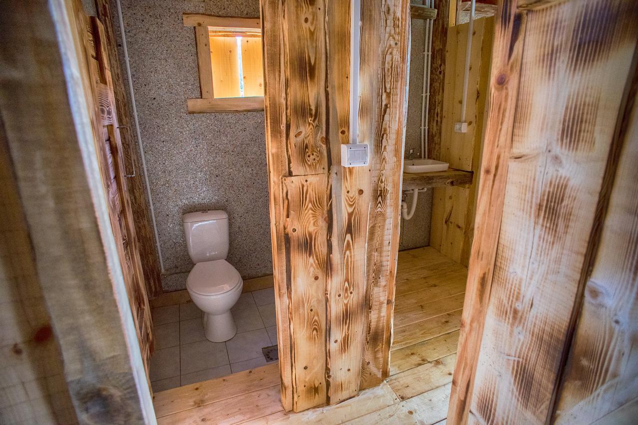 זבליאק Eco Camp Chalets Pod Gorom מראה חיצוני תמונה